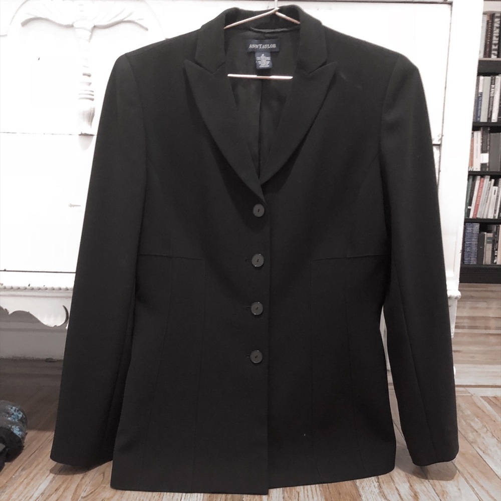 Ann Taylor black suit blazer top EUC size 6